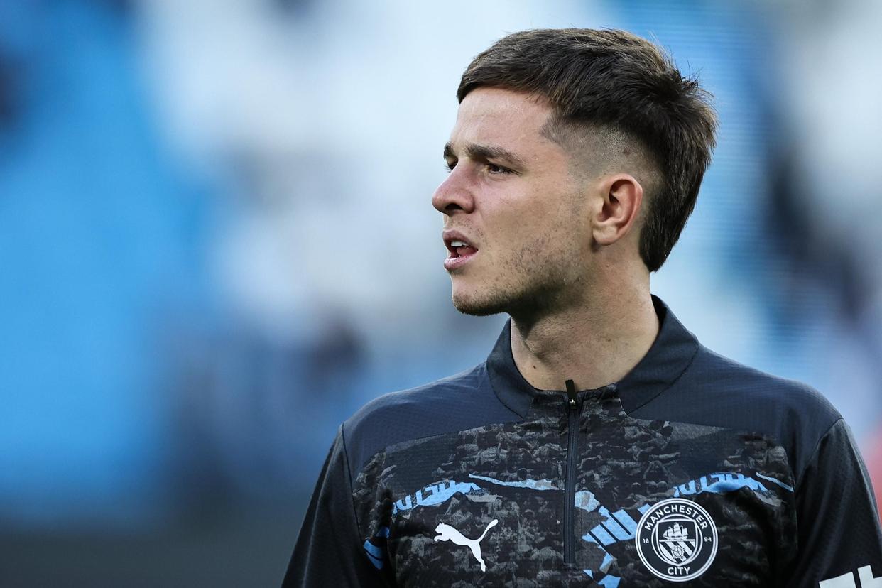 转会期突围战来临，勒沃库森围绕意甲远射贴柱，态度坚定，赛程密集仍需轮换的简单介绍